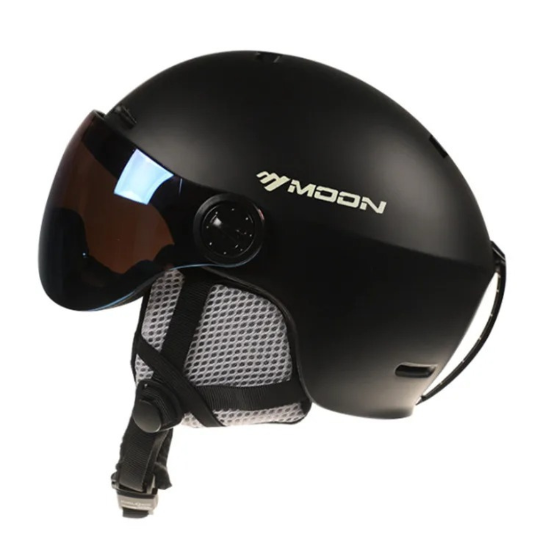 Ski Helmet with Visor – SnowGuard Pro