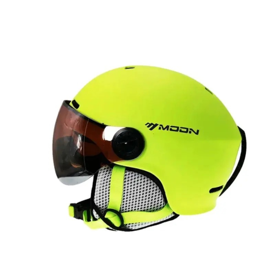 Ski Helmet with Visor – SnowGuard Pro