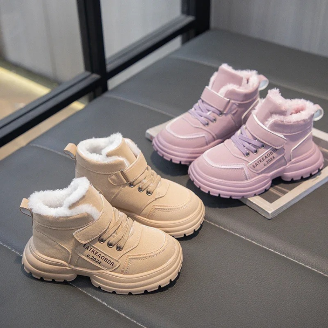 Baby Winter Shoes – CloudTrek Children’s Ankle Boots with Plush Lining