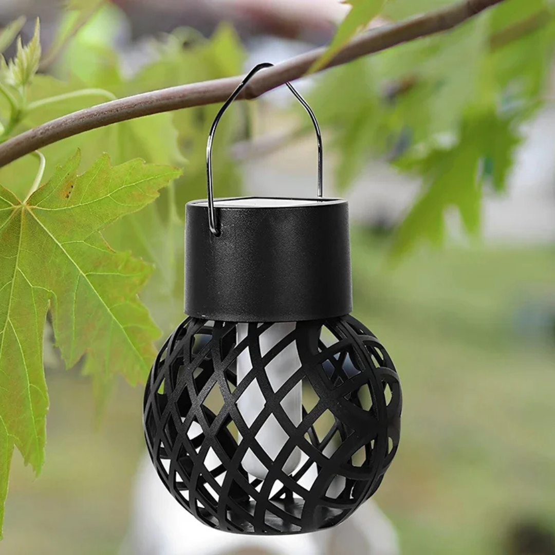 Lantern Light Outdoor Flame Effect – SolaraGlow Solar Hanging Set (4pcs)