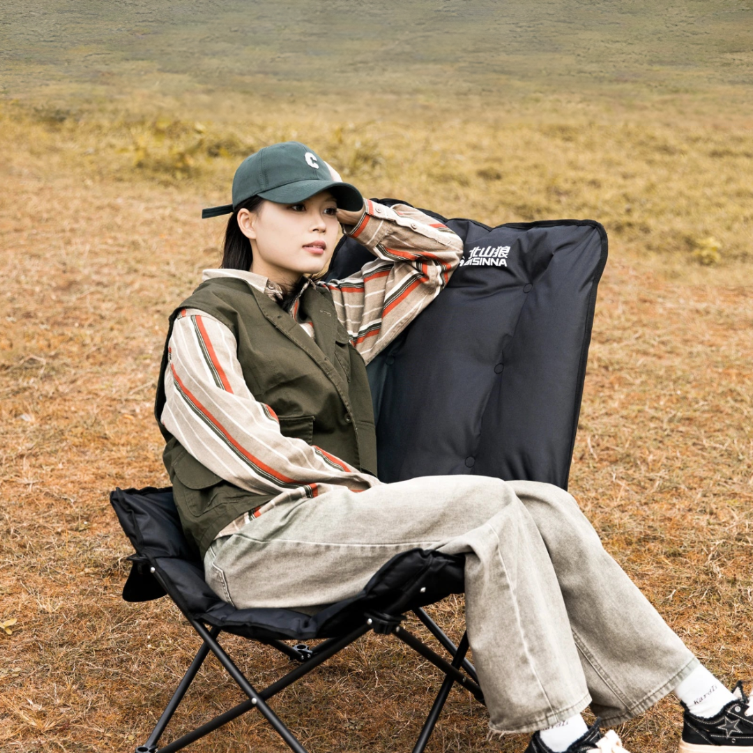 Nordspur | Lunaroost High Back Folding Chair