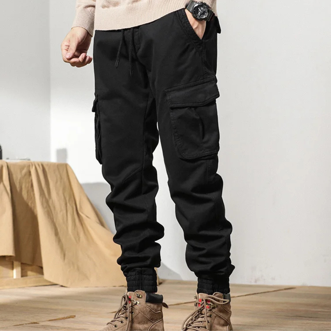 Fleece Joggers for Men – ThermalGrip Multi-Pocket Winter Trousers