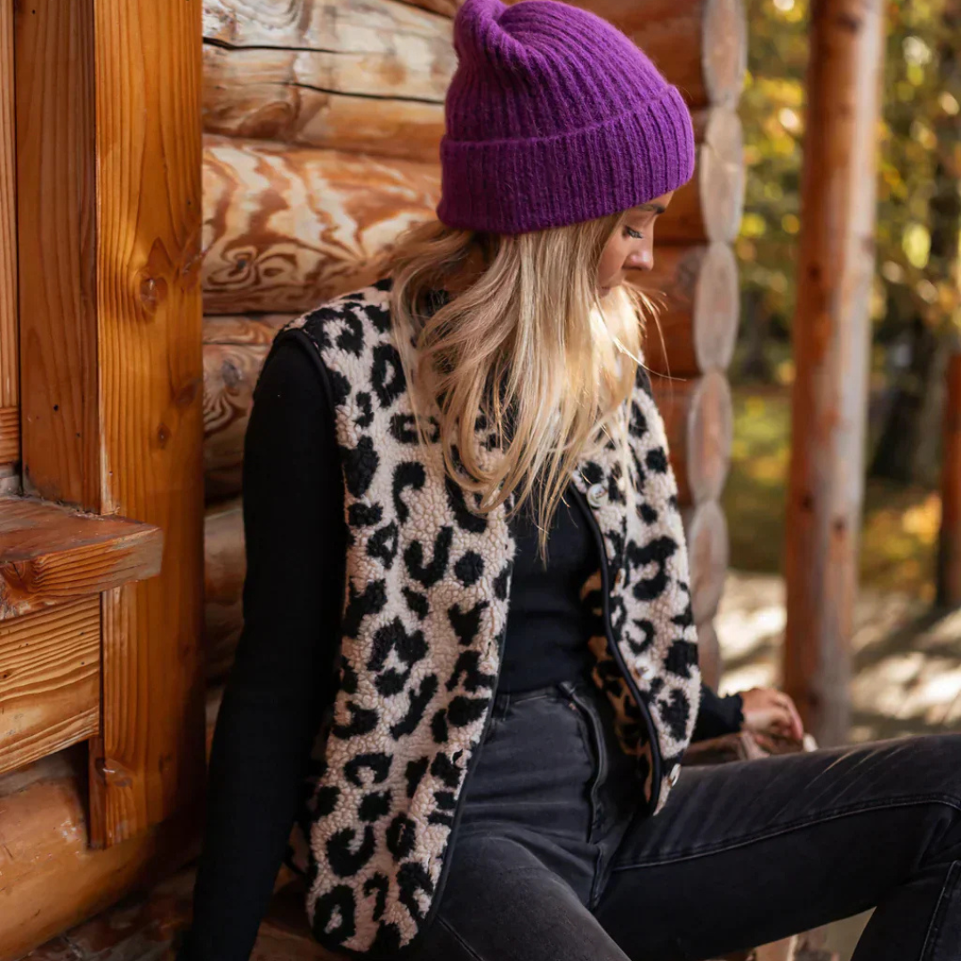 Women’s Leopard Print Fleece Vest – Warm Fuzzy Sherpa Sweater Vest