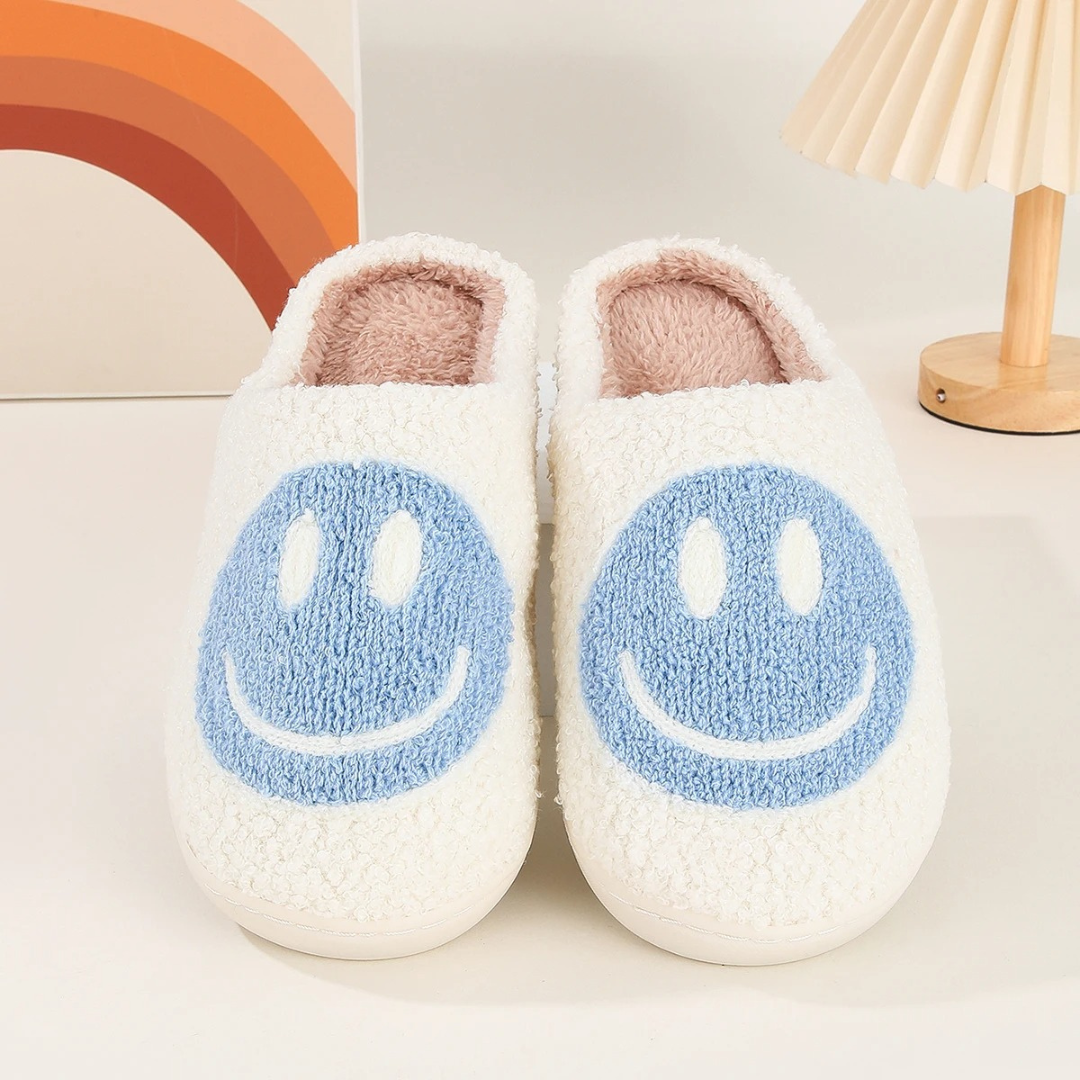 Slipper Plush for Indoor Use – CosySmiles Slip-On