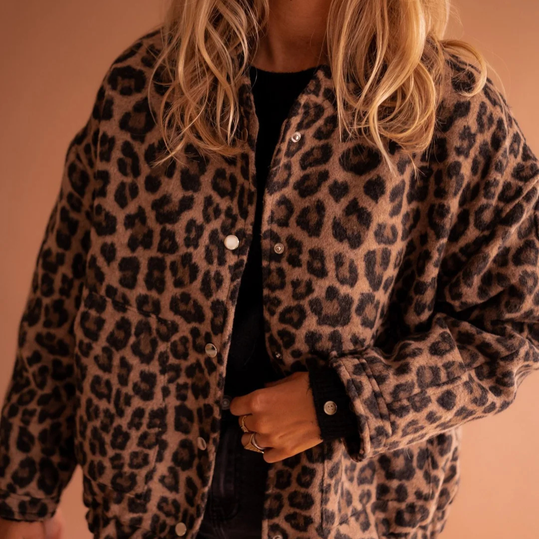 Women’s Leopard Print Shacket – Soft Button-Up Shirt Jacket