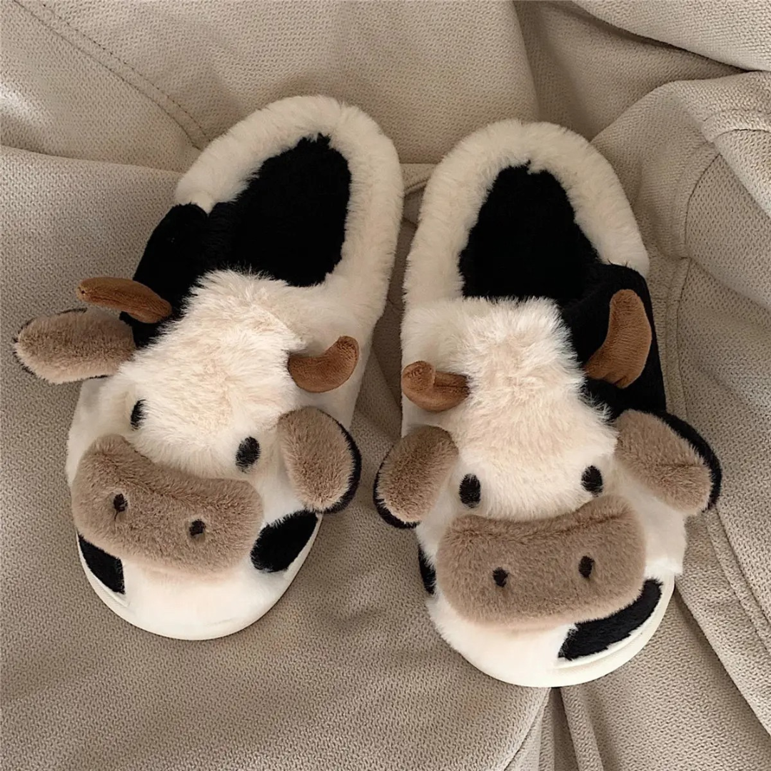 Slipper for Women – MooMates Plush Cartoon Cow Slippers