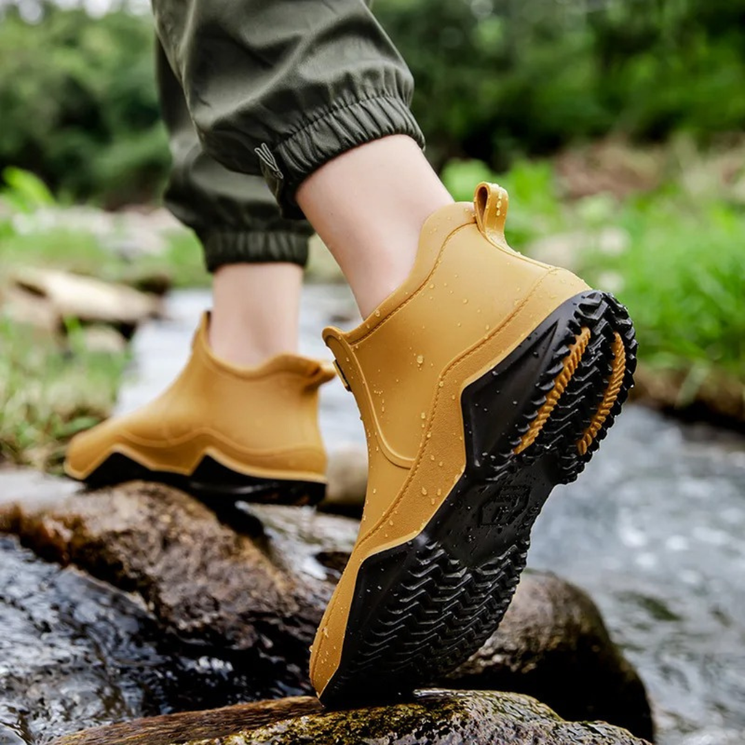 Rain Boots – StreamGuard Mid Ankle Waterproof Boots