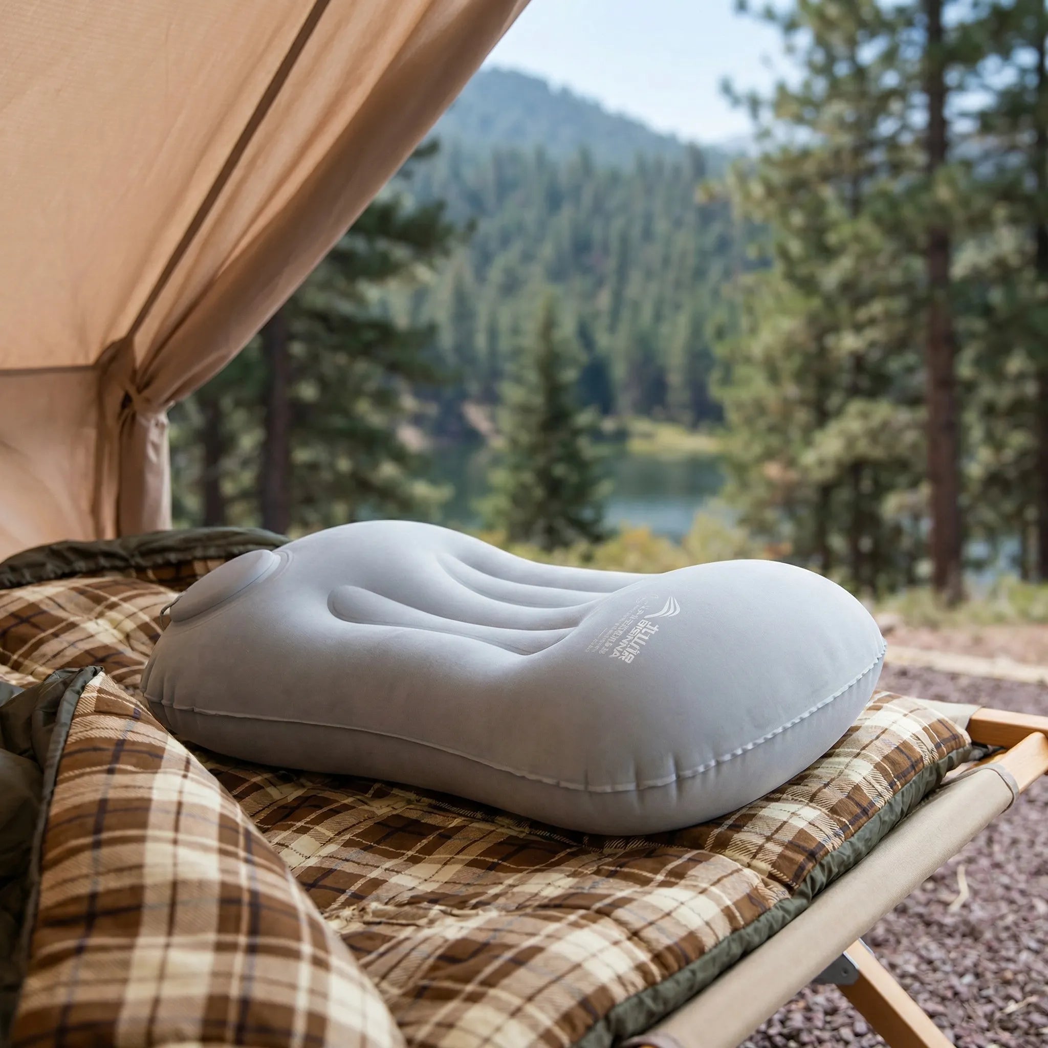 Nordspur | CampLuma Inflatable Camping Travel Pillow