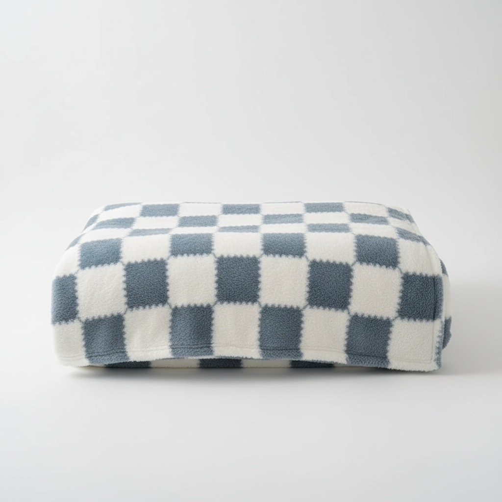Nordspur | Coral Fleece Checkered Blanket