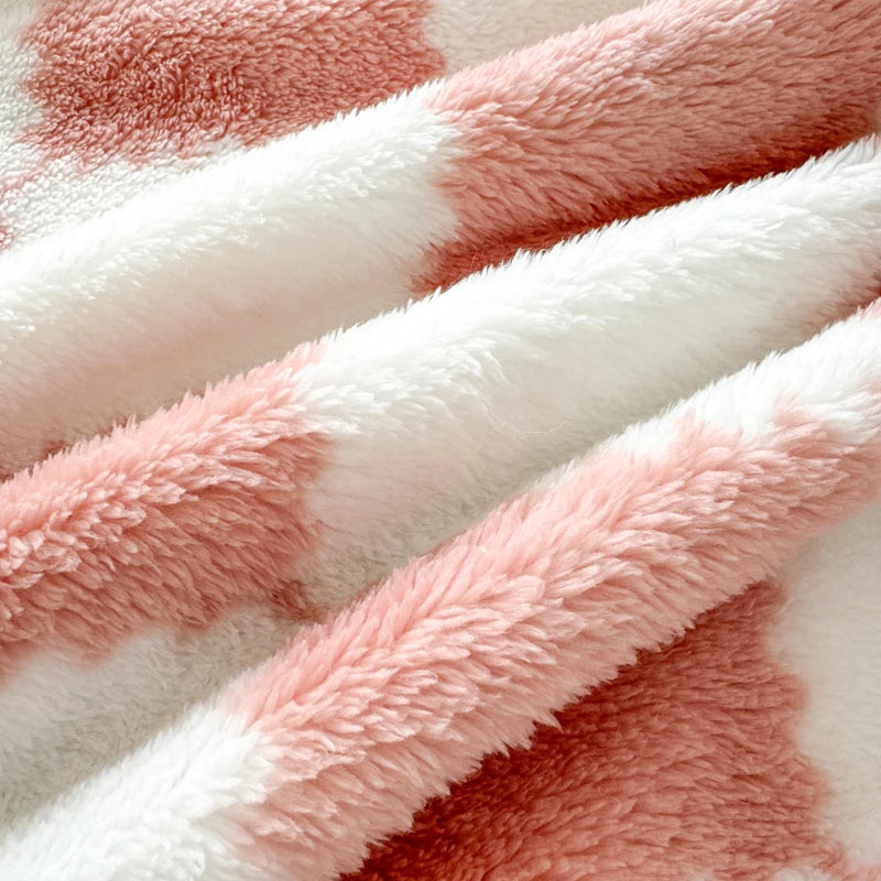 Nordspur | Coral Fleece Checkered Blanket