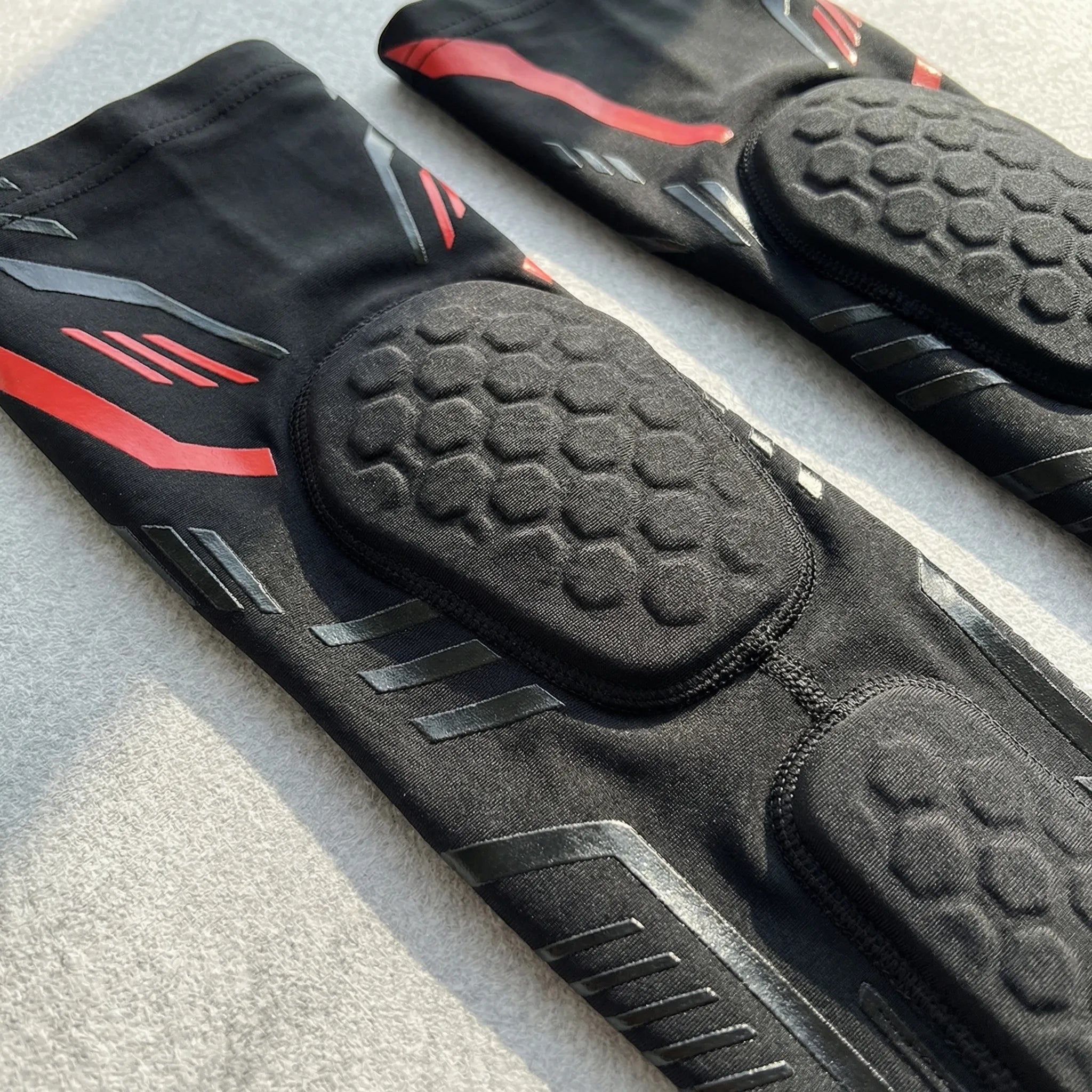 Nordspur | HexiFlexor Padded Compression Arm Sleeve