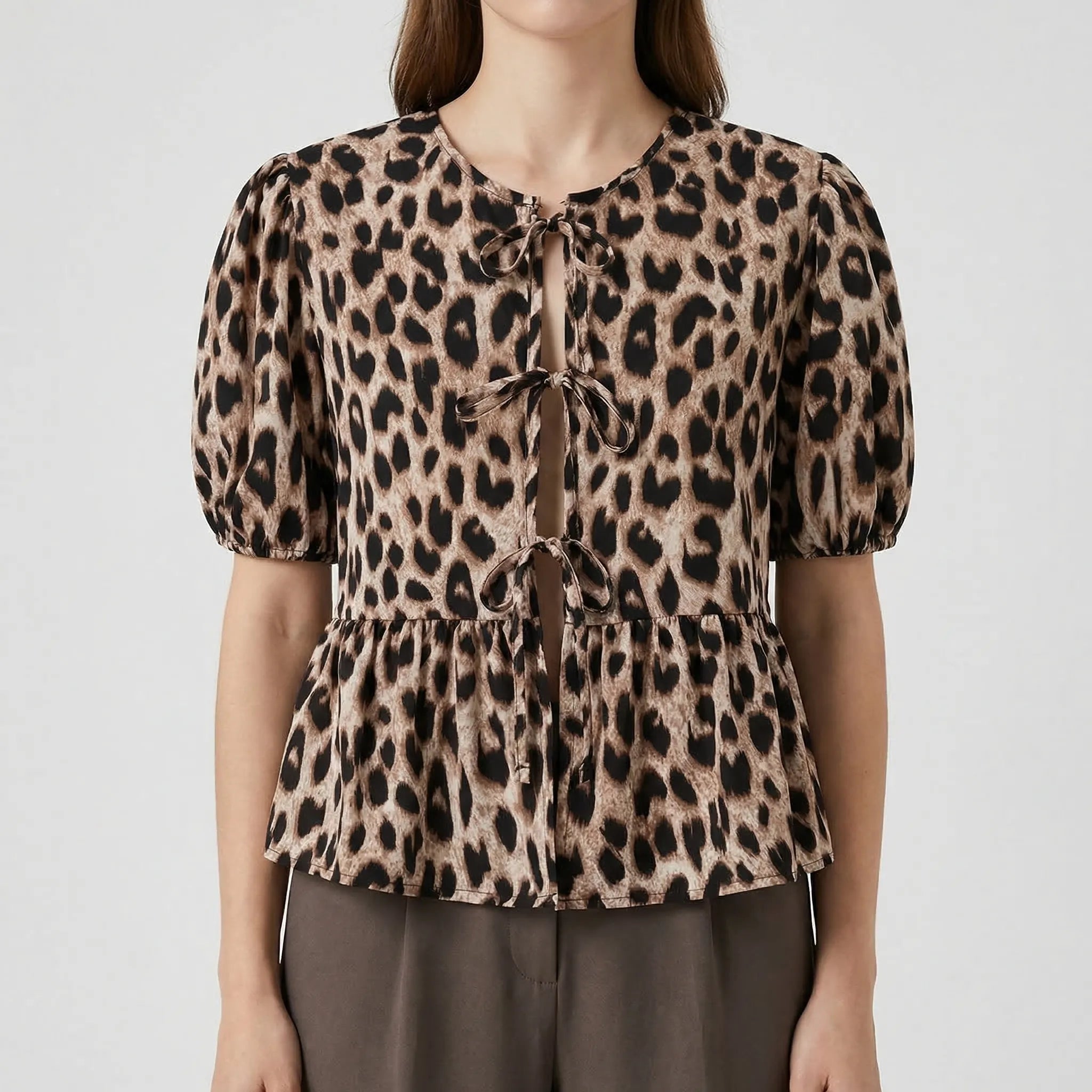 Nordspur | Leoprelle Leopard Print Ruched Crop Top