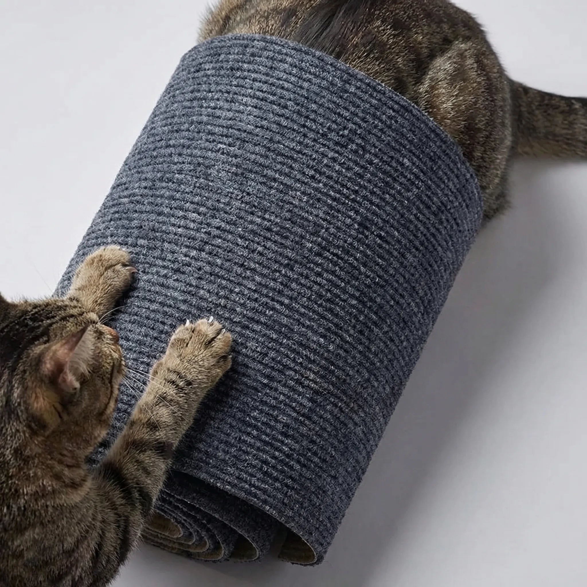 Nordspur | Scratchoria Large Vertical Wall-Mounted Scratching Board