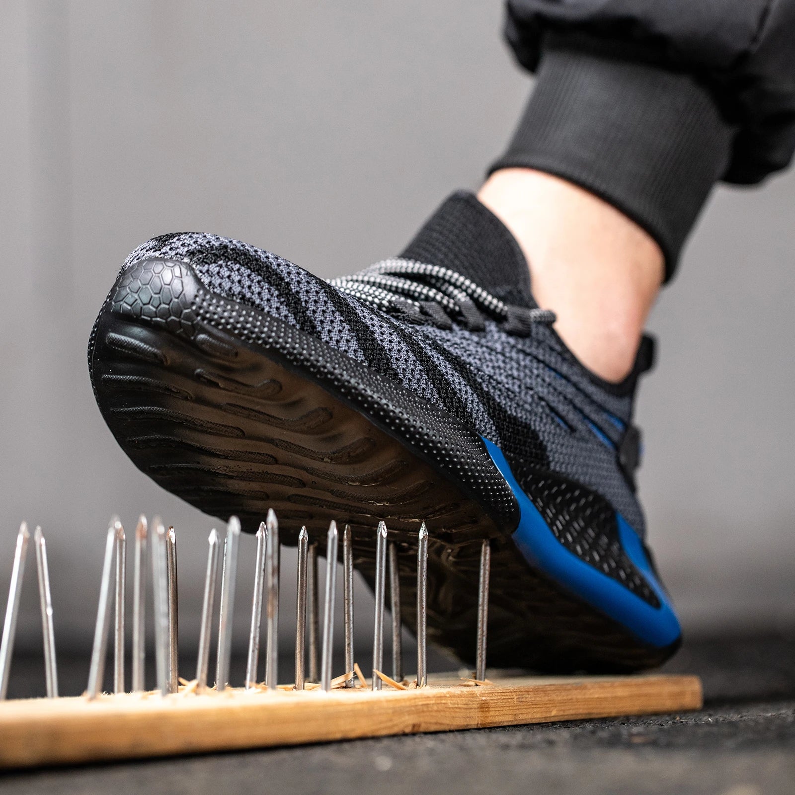 Nordspur | TitanRove Lightweight Protective Work Shoe