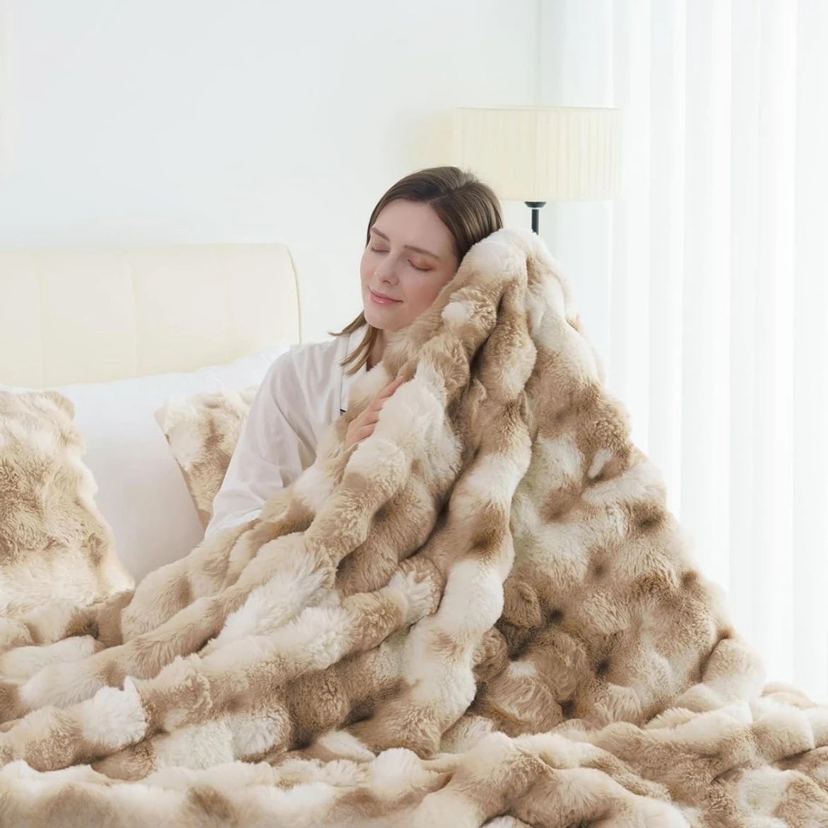 Nordspur | Velvora Plush Faux Fur Throw