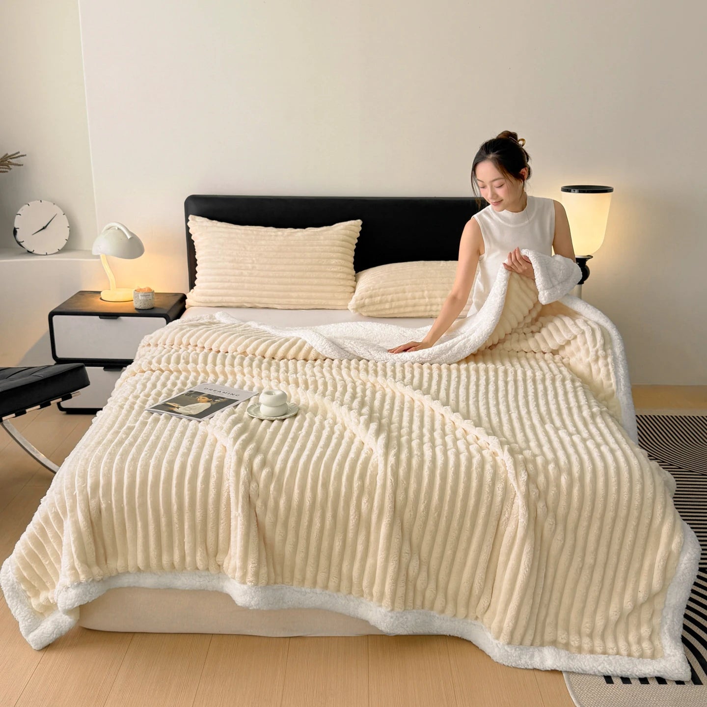 Nordspur | Velvoria Thick Plush Throw Blanket