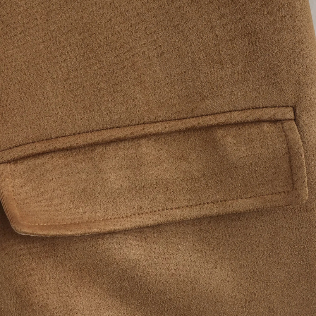 Women’s Single-Breasted Wool Coat – Tailored Long Overcoat