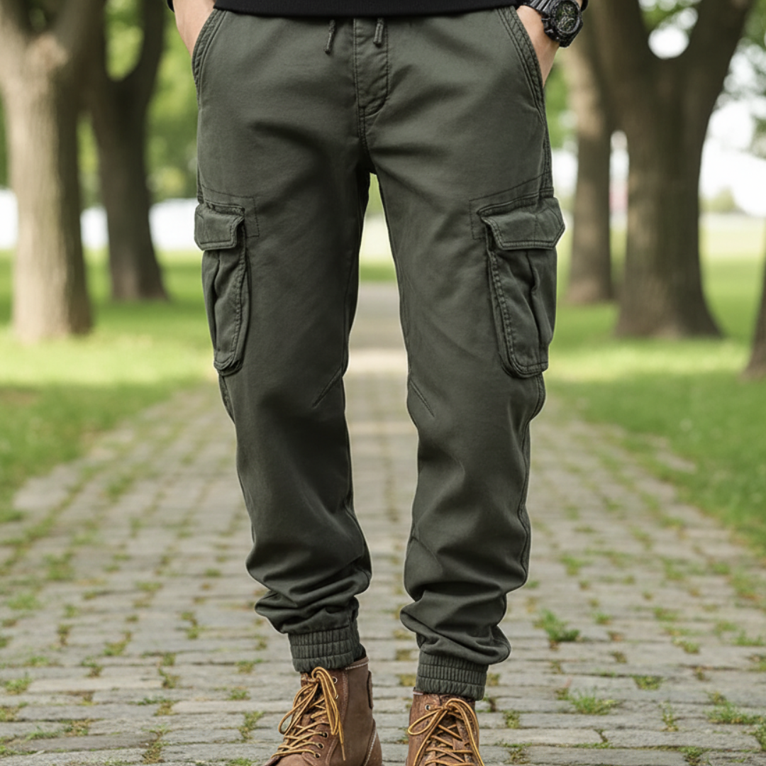 Fleece Joggers for Men – ThermalGrip Multi-Pocket Winter Trousers