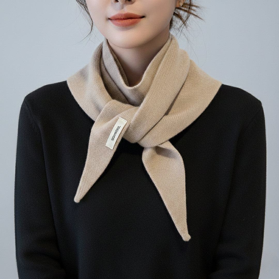Nordspur | Wool Knit Triangular Scarf