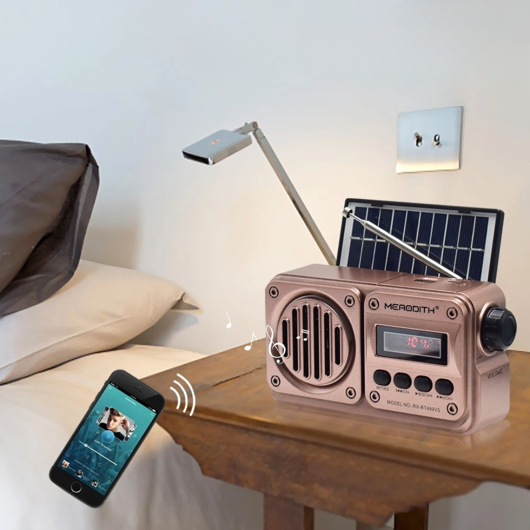 Nordspur | Radionex Portable Solar Powered Radio