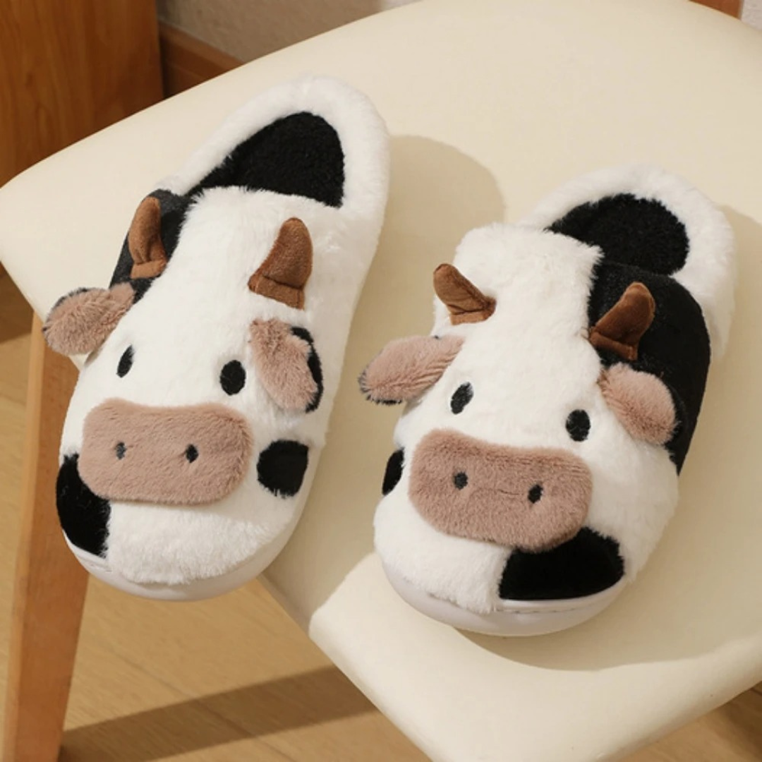 Slipper for Women – MooMates Plush Cartoon Cow Slippers