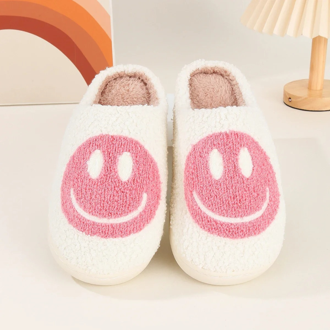 Slipper Plush for Indoor Use – CosySmiles Slip-On