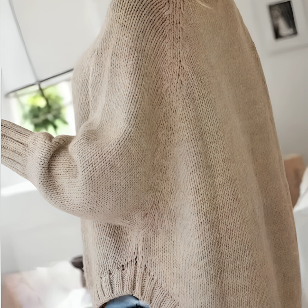 Sweater with Chunky Knit & Oversized Fit – Pamella CableVest