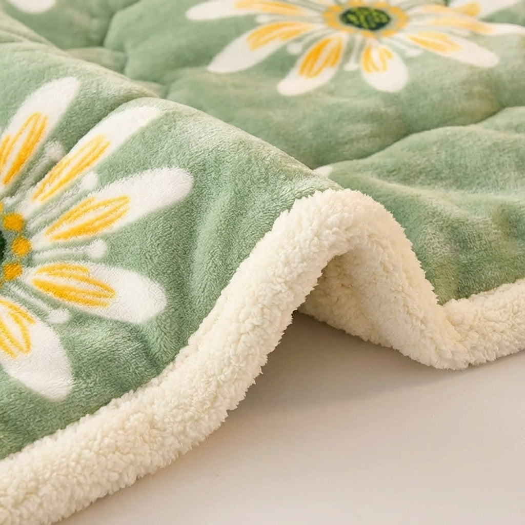 Nordspur | Cozybloom Thick Winter Comforter Set