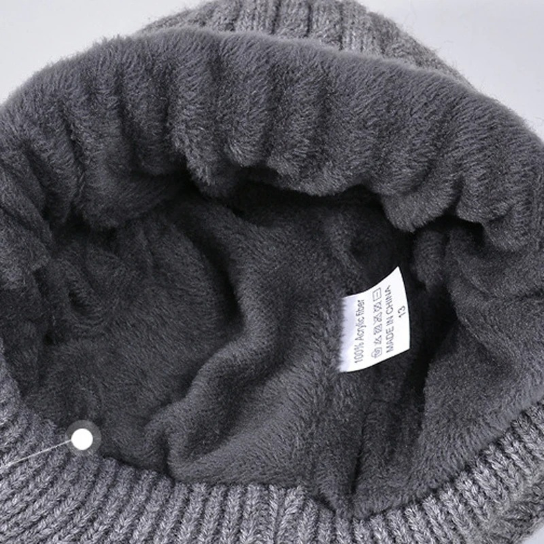 Nordspur | Knit Beanie With Earflaps