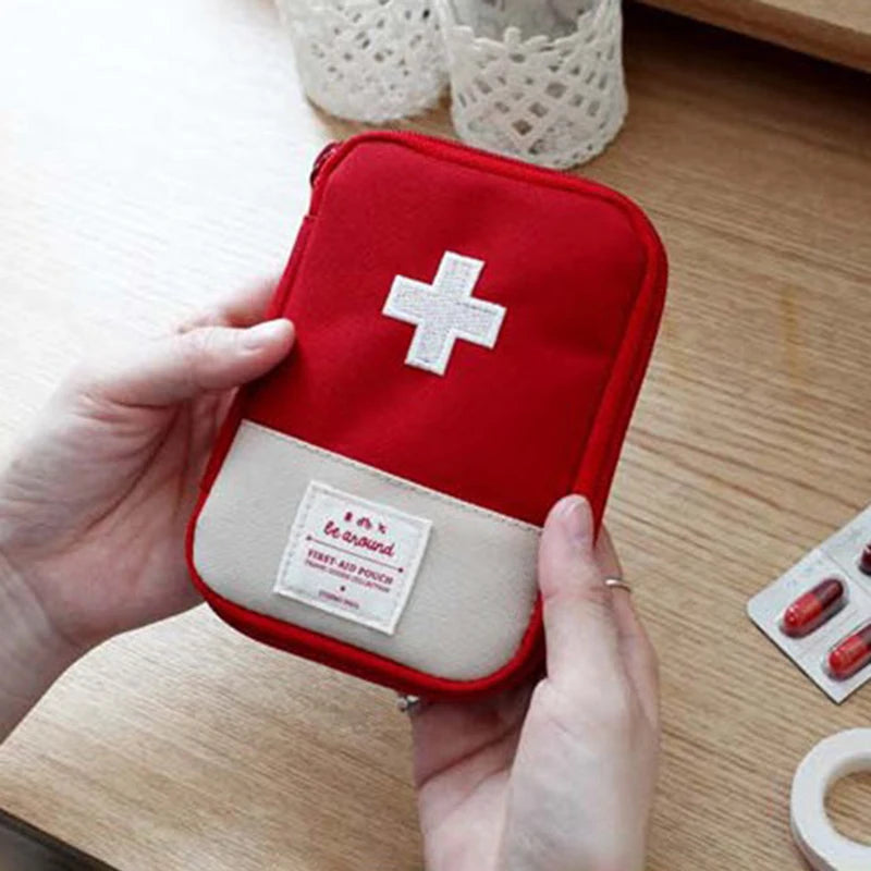 Nordspur | Mediva Compact Travel First Aid Pouch