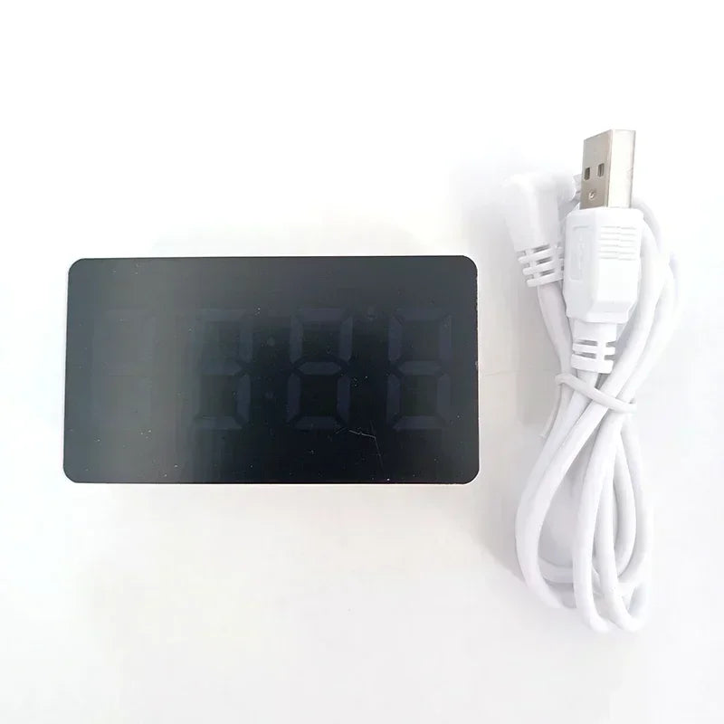 Nordspur | MirroTime Compact Digital Mirror Clock
