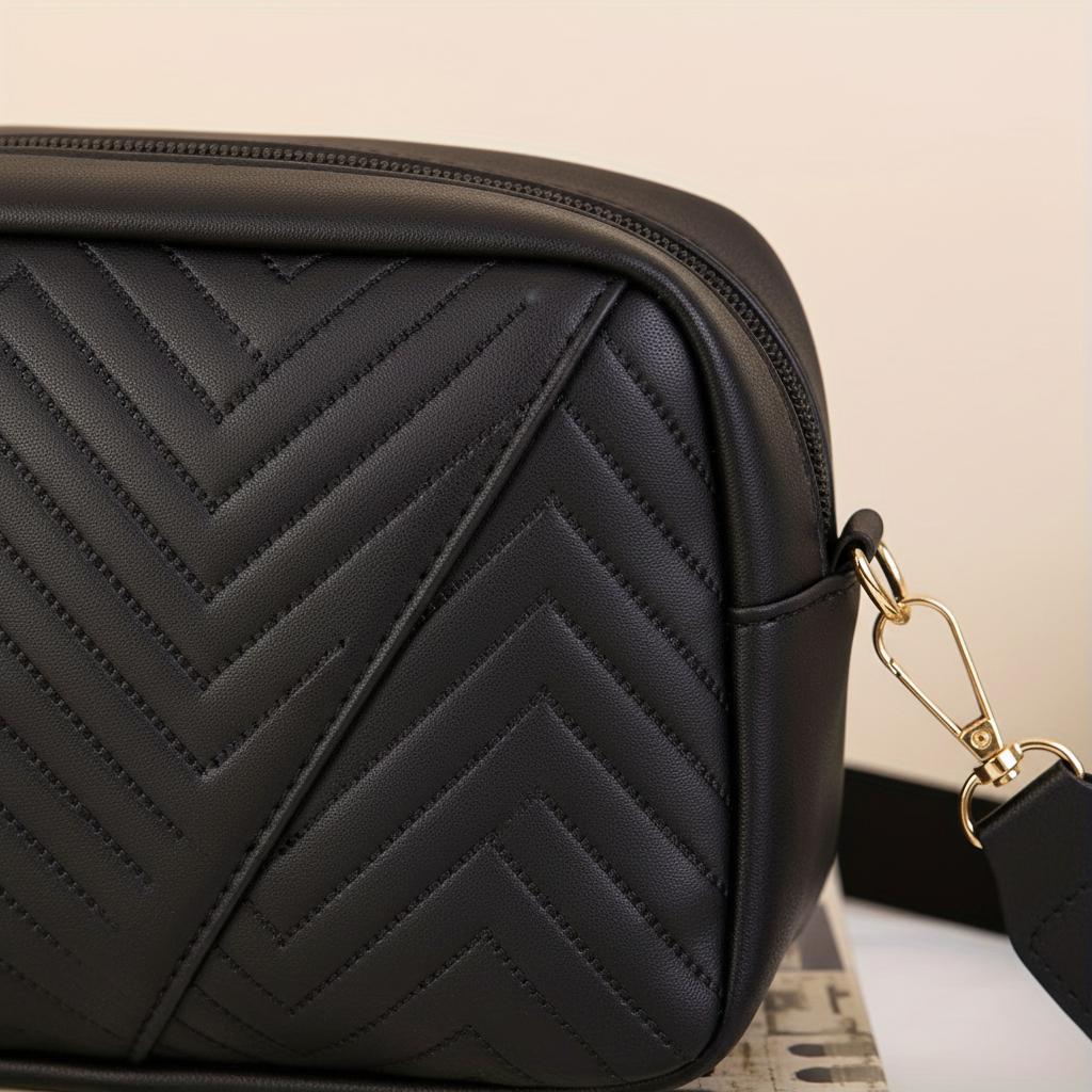 Nordspur | Quilted Mini Crossbody Bag