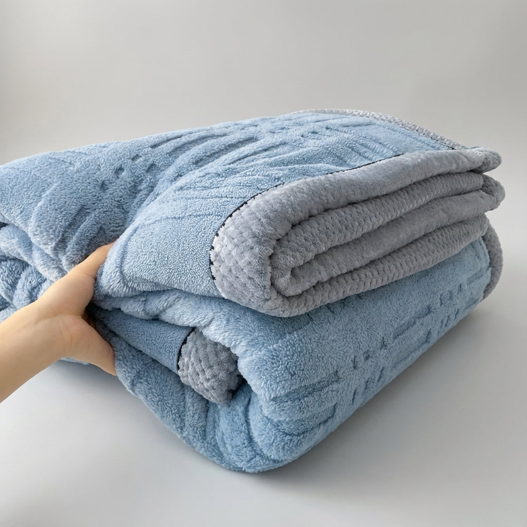 Nordspur | Snuglure All Season Throw Blanket