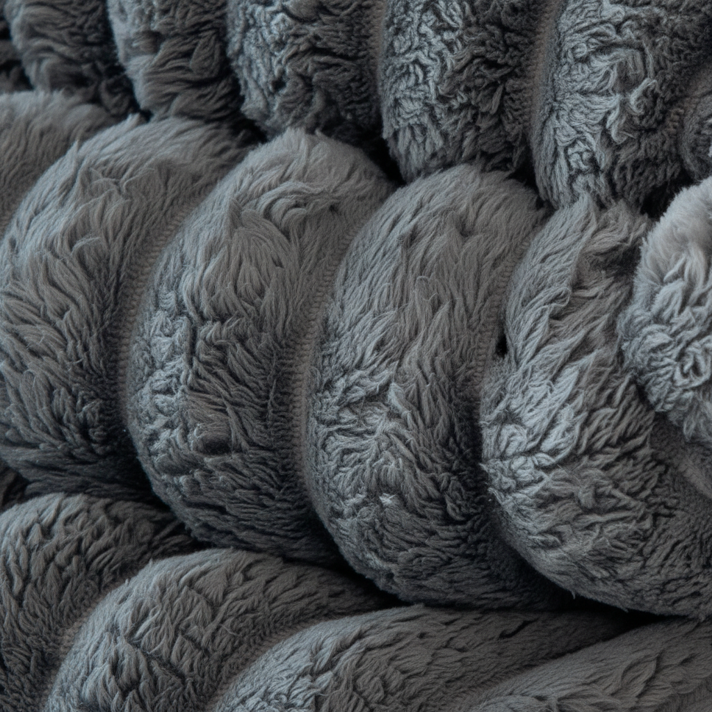 Nordspur | Thick Striped Coral Fleece Blanket