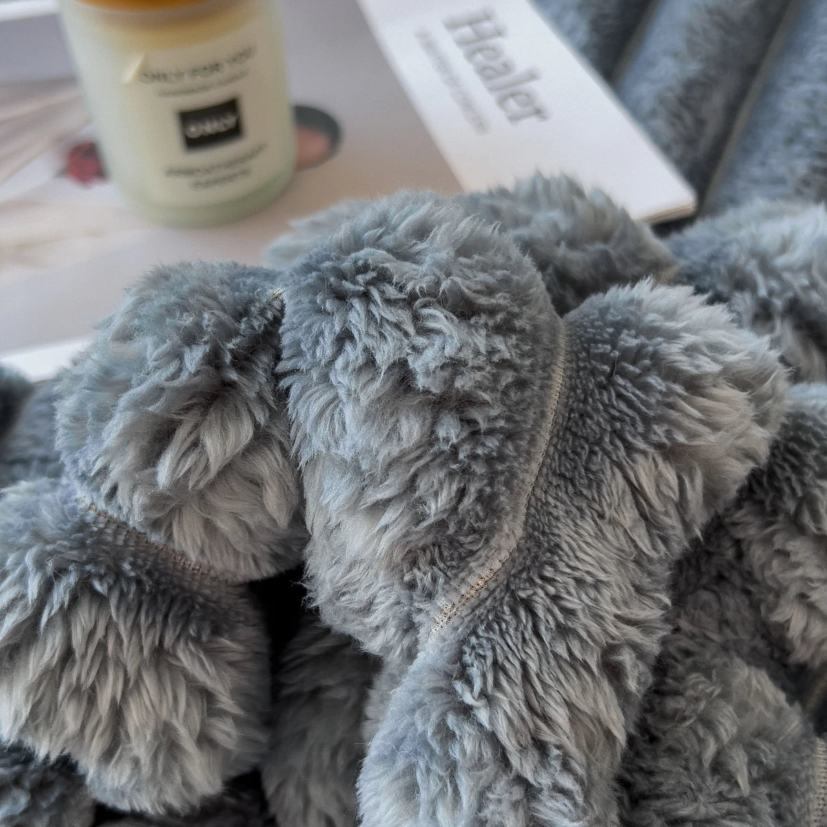 Nordspur | Thick Striped Coral Fleece Blanket