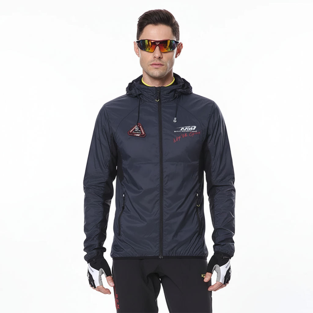 Nordspur | VelociShield Lightweight Reflective Cycling Jacket