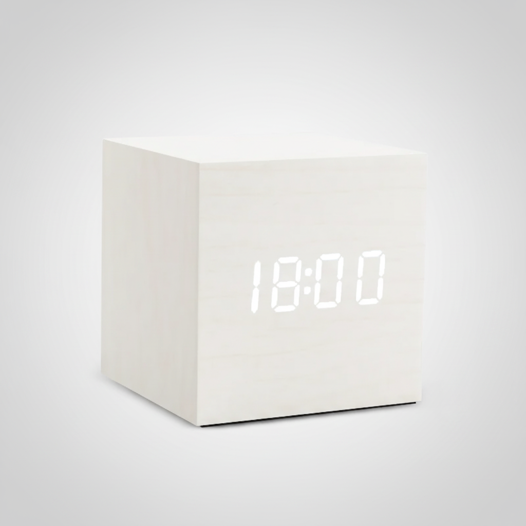 Nordspur | Woodverge Digital Wooden Tabletop Clock