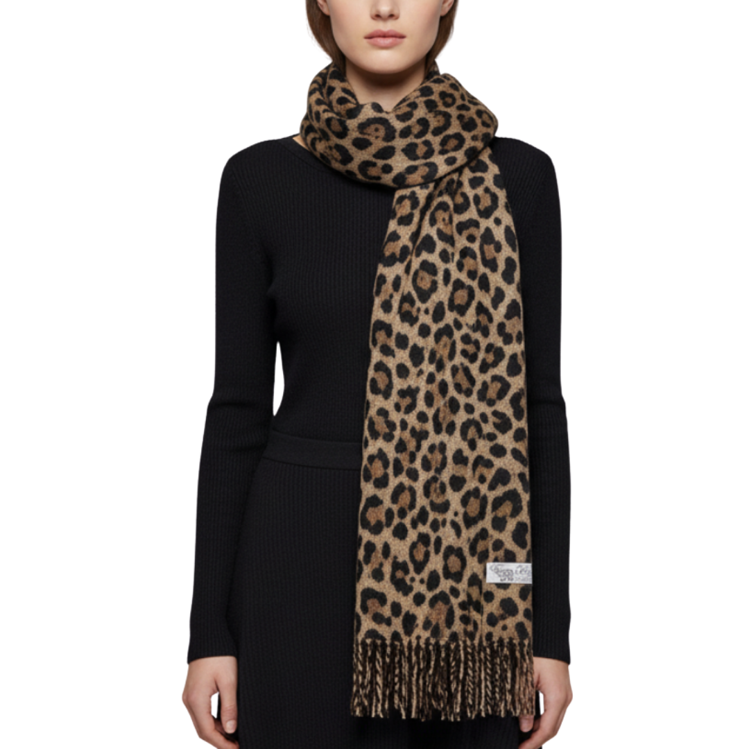 Nordspur | Knit Leopard Shawl